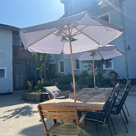 Antike Wohnmoeglichkeit Kurz Und Langfristig 100Qm Erdgeschoss Apartment Lauchhammer Luaran gambar